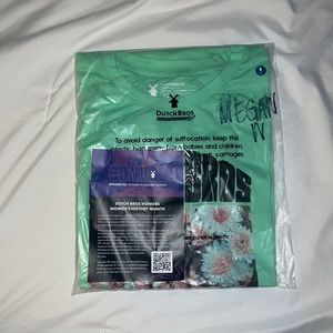 Brand New March 2022 Dutch Bros T-Shirt & Mask | Men’s L